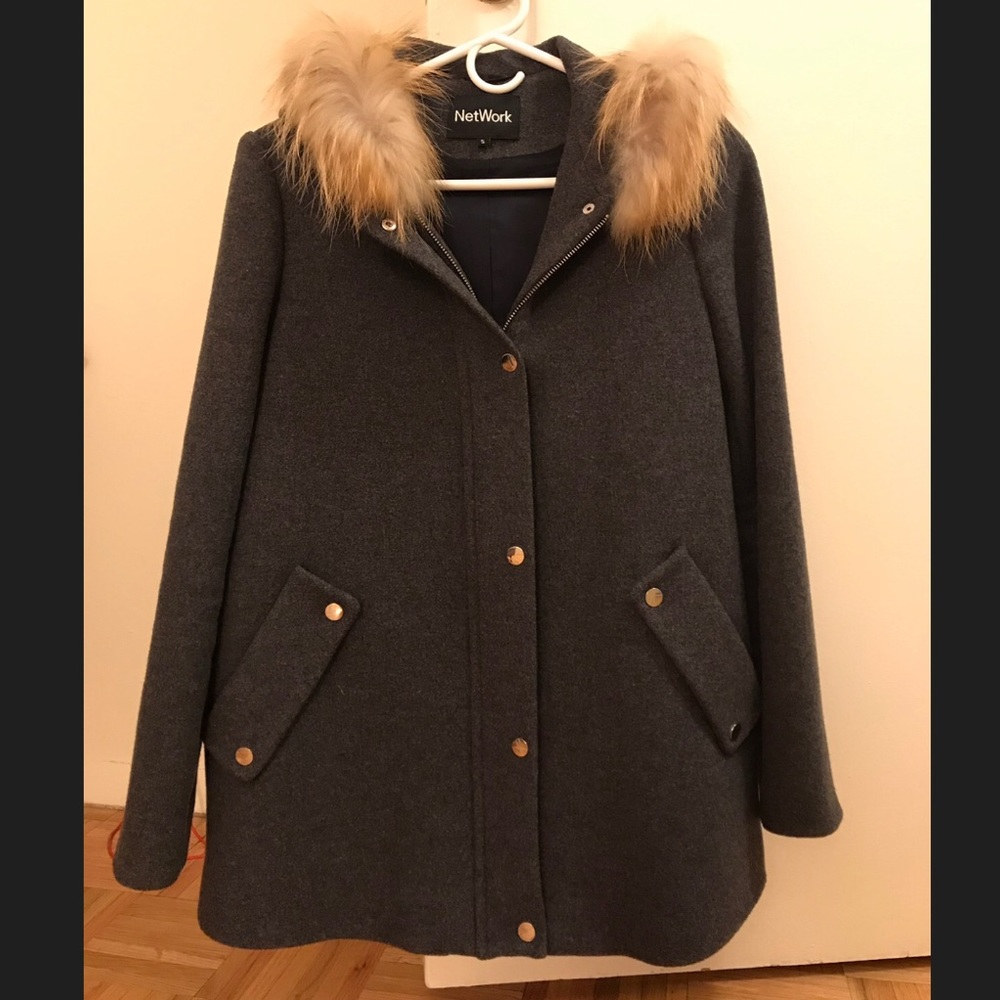 Network-Wool blend coat 100% raccoon fur